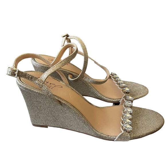 Badgley Mischka Shoes - Badgley Mischka Jewel Rhinestone Wedge Heels Sandals Women’s 9